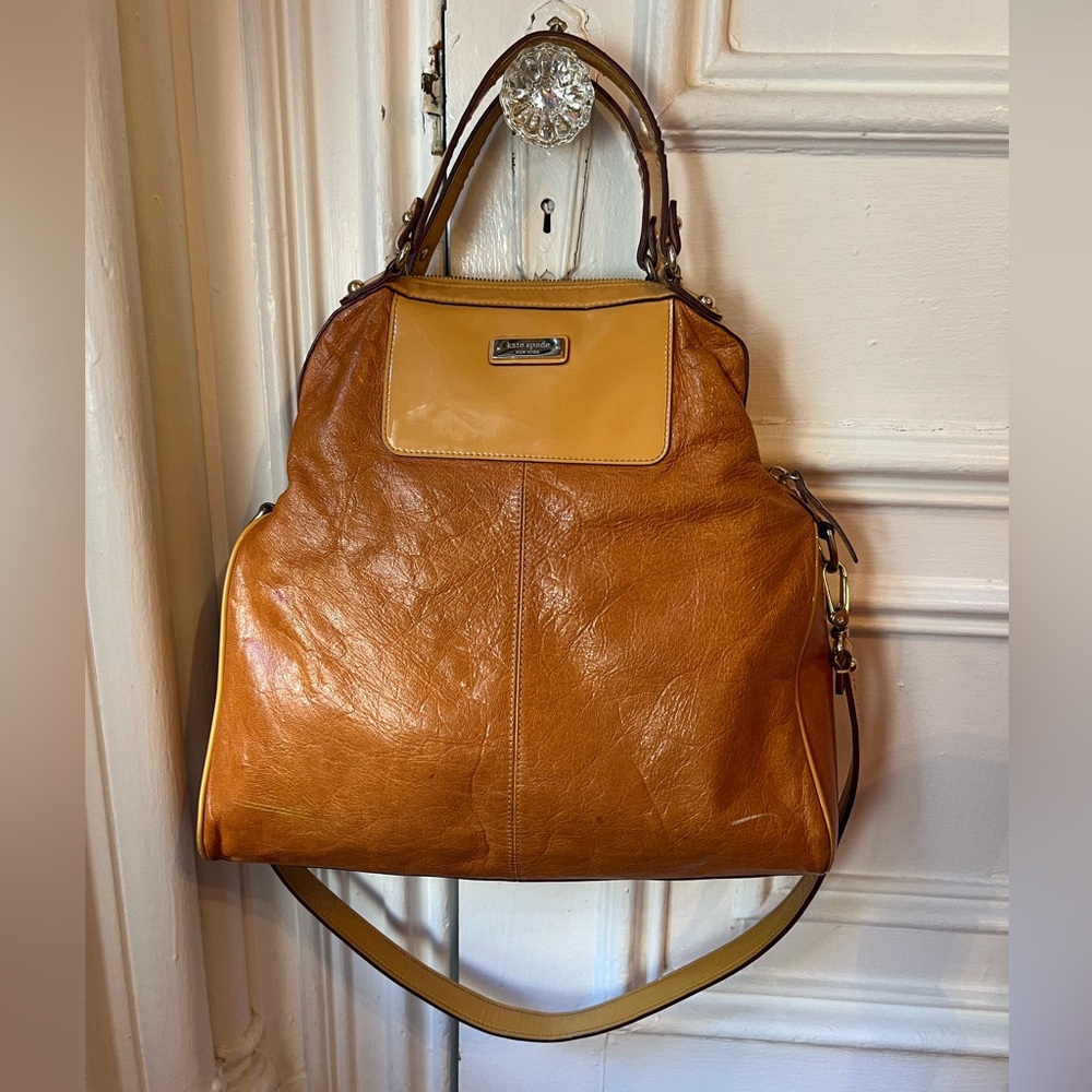 kate spade Vintage Two-Tone Tan & Camel Leather Shoulder Bag